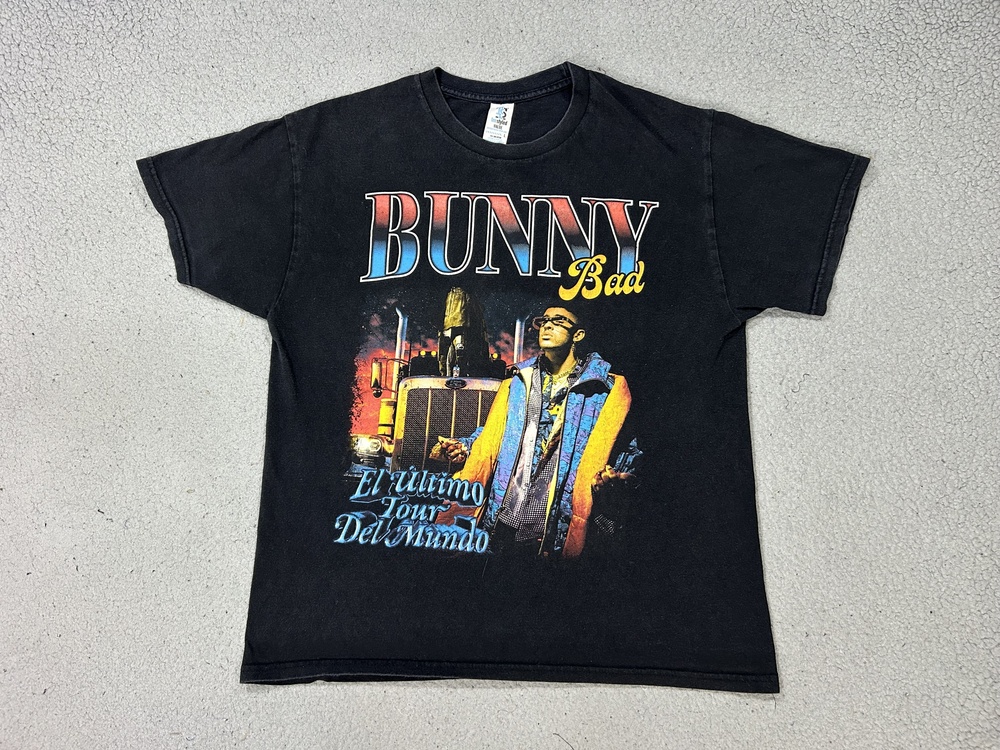 Bad Bunny Shirt Mens Large Black El Ultimo Tour Del Mundo Graphic Tee Music